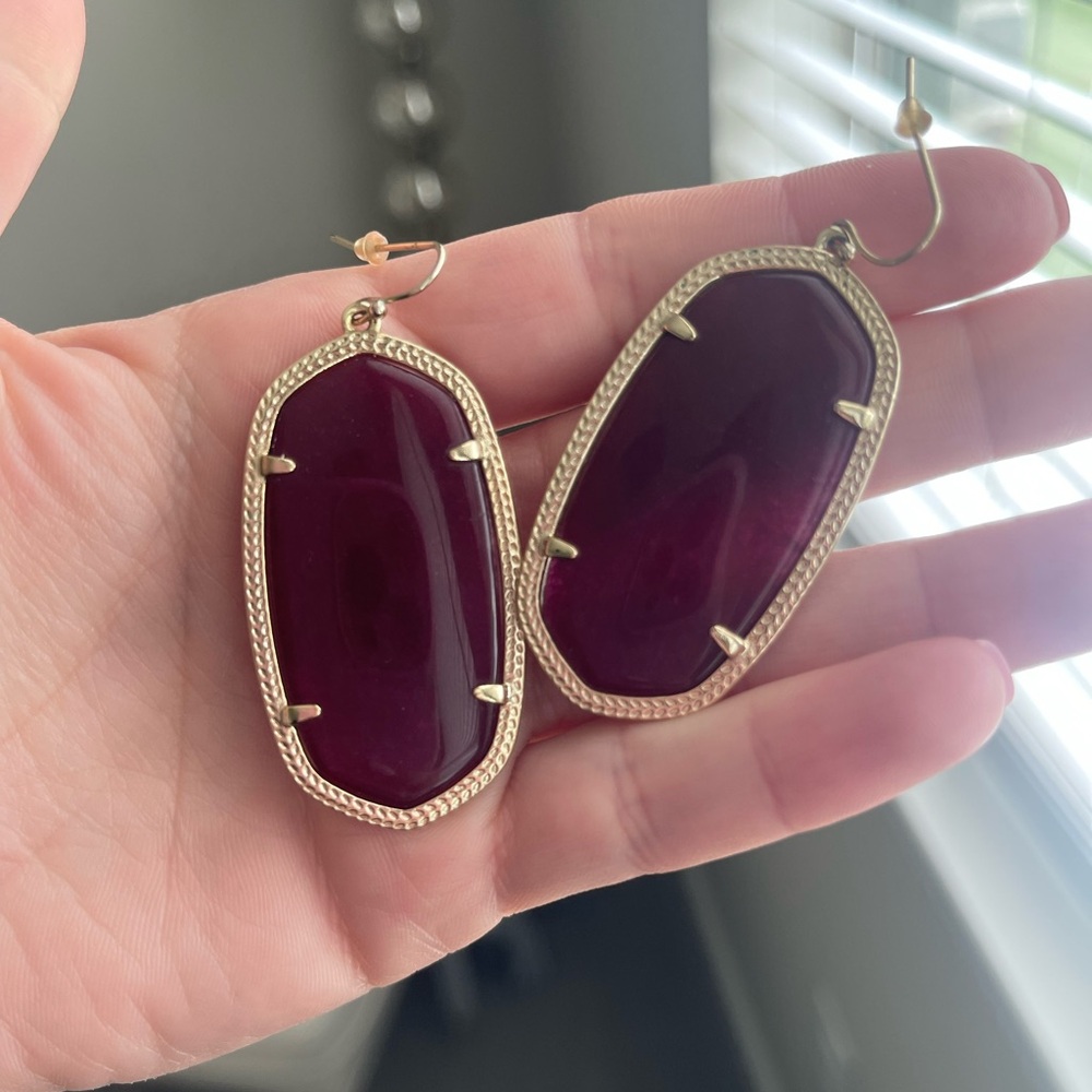 Kendra Scott Danielle Earrings- Maroon